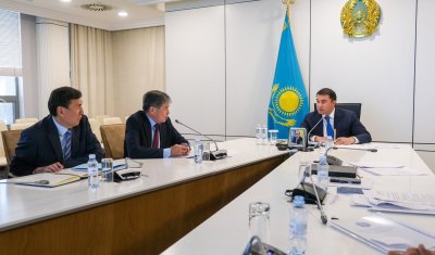 ТҮРКІСТАН ОБЛЫСЫНДА ЕҢБЕК ҚАТЫНАСТАРЫН ЗАҢДАСТЫРУ ЖӘНЕ КЕДЕЙЛІКТІ ТӨМЕНДЕТУ ШАРАЛАРЫ КҮШЕЙТІЛДІ