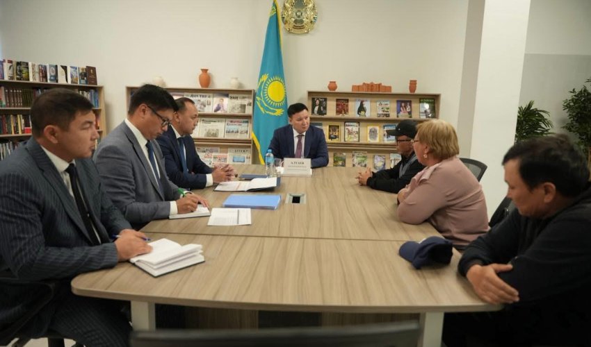 ТУРКЕСТАН: ЖИТЕЛИ ПОДНЯЛИ ПРОБЛЕМНЫЕ ВОПРОСЫ НА ЛИЧНОМ ПРИЕМЕ