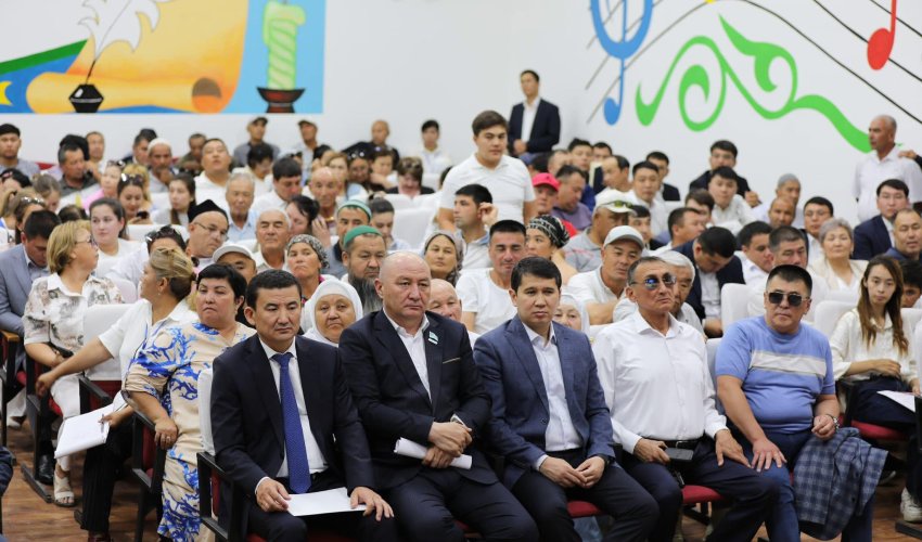 ТҮРКІСТАН ҚАЛАСЫНДА “БІРЛІК” МӨЛТЕК АУДАНЫНЫҢ АРЫЗ-ШАҒЫМДАРЫ ТЫҢДАЛДЫ