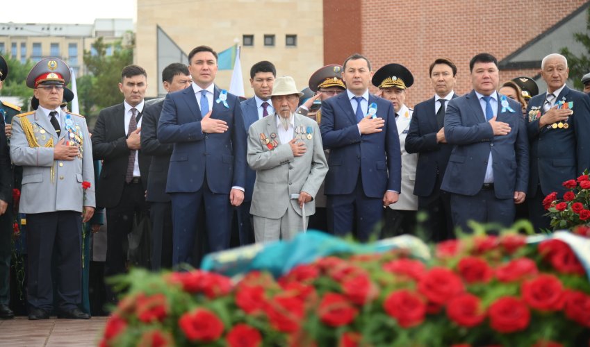ШЫМКЕНТТЕ ЖЕҢІСТІҢ 80 ЖЫЛДЫҒЫНА АРНАЛҒАН САЛТАНАТТЫ ШАРА ӨТІП ЖАТЫР