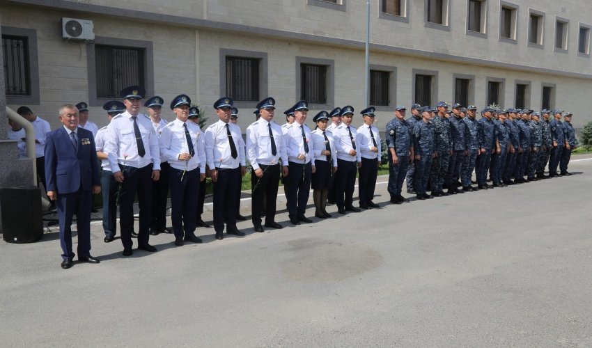 В Туркестанской области полиция провела церемонию возложения цветов