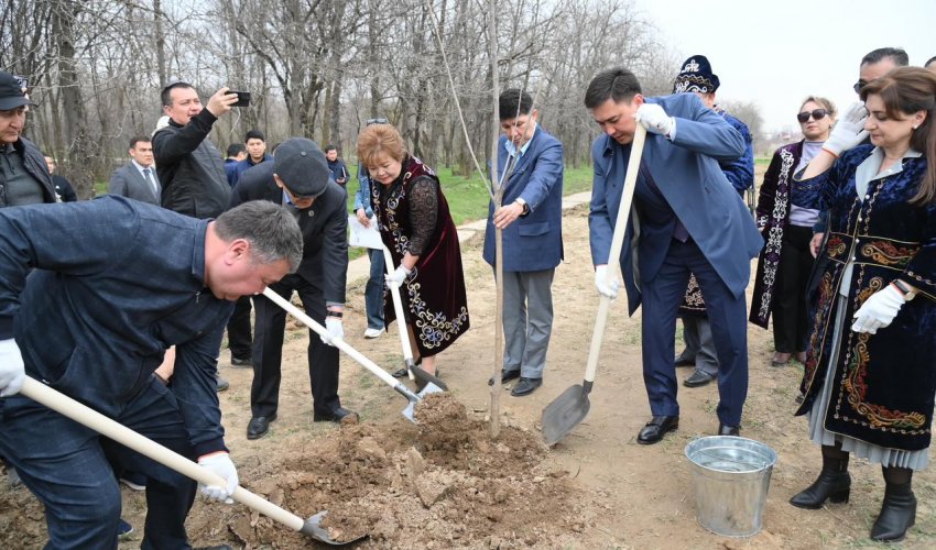 ШЫМКЕНТТЕ ЖАҢАРУ КҮНІНЕ ОРАЙ «НАУРЫЗ – ЖАҢАРУ ЖАРШЫСЫ» АТТЫ АҒАШ ЕГУ АКЦИЯСЫ ӨТТІ