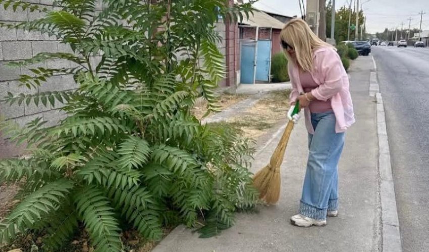 В Туранском районе прошёл субботник: жители внесли вклад в чистоту города