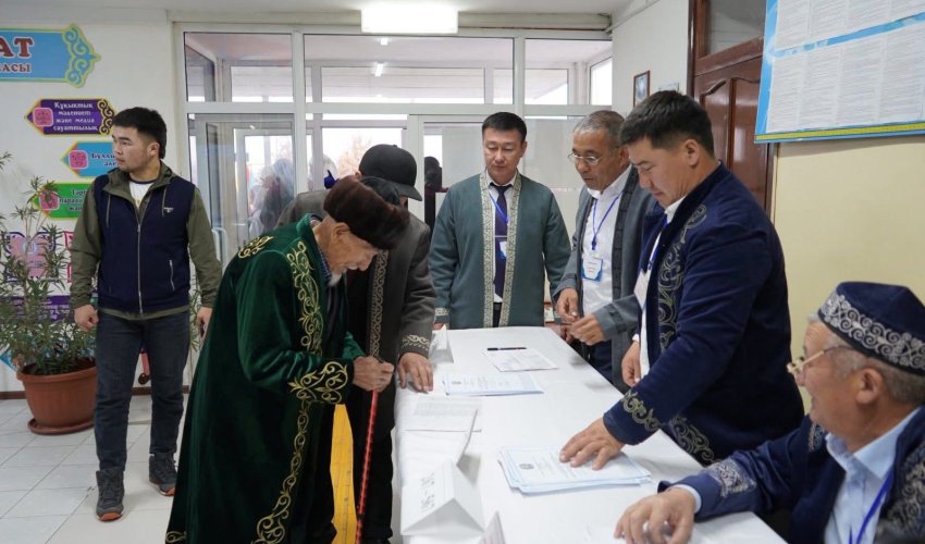 В КАЗЫГУРТСКОМ РАЙОНЕ НА РЕФЕРЕНДУМЕ ПРОГОЛОСОВАЛ СТАРЕЦ СТАРШЕ 100 ЛЕТ