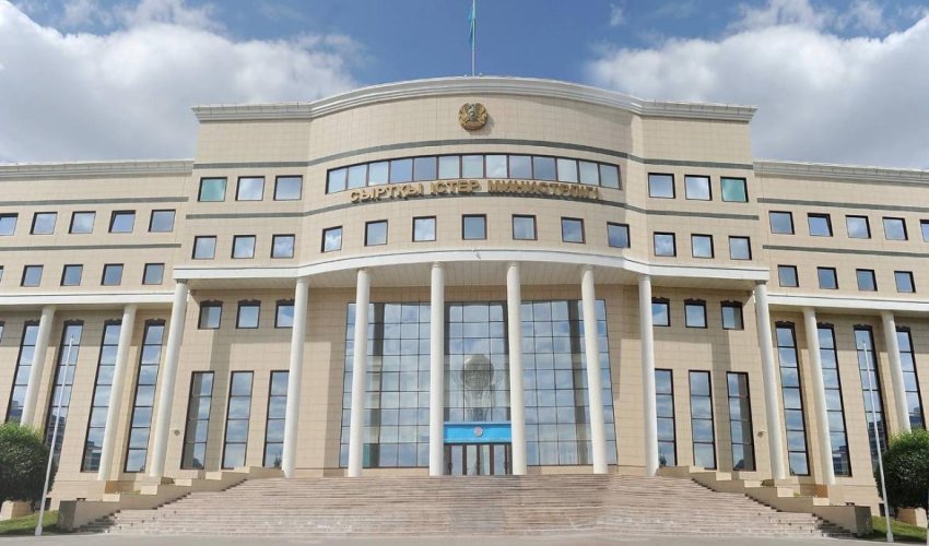 ҚАЗАҚСТАН ӨҢІРЛІК ИНВЕСТИЦИЯЛЫҚ ХАБ РЕТІНДЕ ПОЗИЦИЯСЫН НЫҒАЙТУДА: «АЛТЫН ВИЗА», СТРАТЕГИЯЛЫҚ ЖОБАЛАР ЖӘНЕ БИЗНЕС СЕНІМІНІҢ АРТУЫ