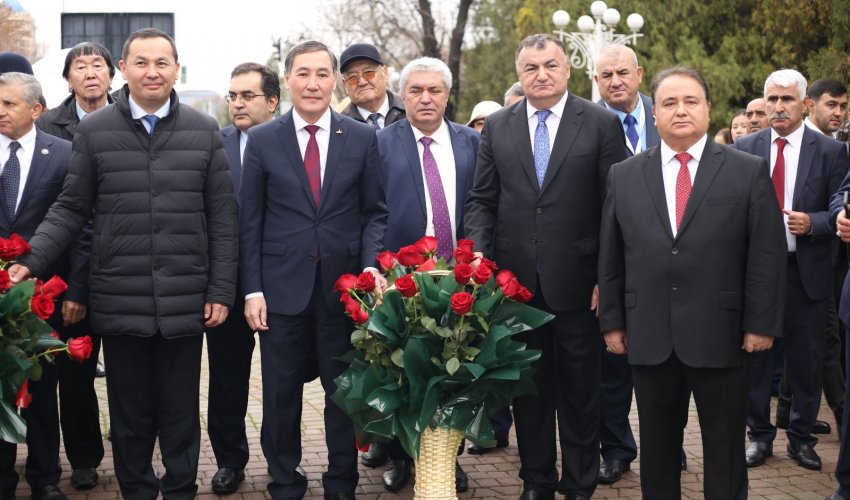 80 ЖЫЛДЫҚ ТАРИХ – БОЛАШАҚҚА ДЕГЕН СЕНІМНІҢ ЖАРҚЫН СИМВОЛЫ