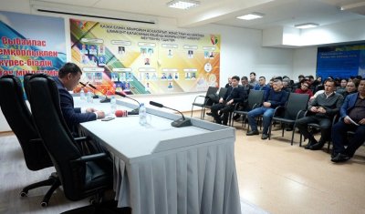 СПОРТ САЛАСЫ МАМАНДАРЫ ЖАҢА КОНСТИТУЦИЯ ЖОБАСЫНА ҮН ҚОСТЫ