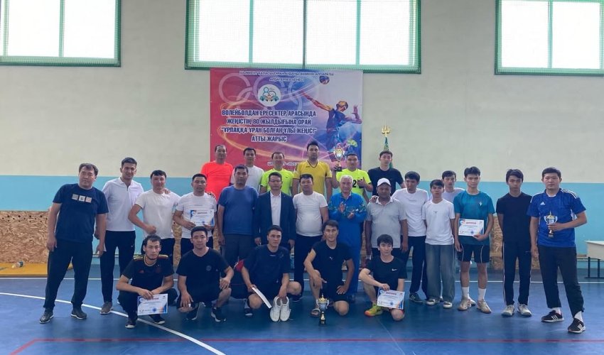 ТҰРАН АУДАНЫНДА "ҰРПАҚҚА ҰРАН БОЛҒАН ҰЛЫ ЖЕҢІС!" АТТЫ ВОЛЕЙБОЛ ТУРНИРІ ӨТТІ