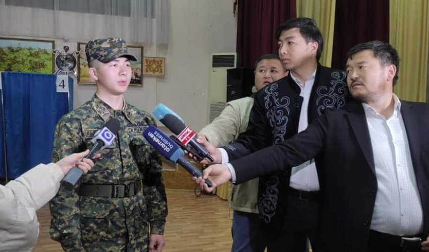 ШЫМКЕНТ:  ӘСКЕРИ БӨЛІМДЕ 800-ГЕ ЖУЫҚ САРБАЗ ӨЗ ТАҢДАУЫН ЖАСАЙДЫ