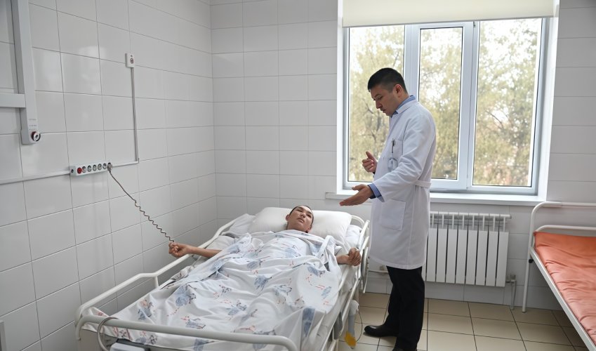 ШЫМКЕНТТЕ ЖОҒАРЫ ТЕХНОЛОГИЯЛЫ НЕЙРОХИРУРГИЯЛЫҚ ОТАЛАР ҚОЛЖЕТІМДІ БОЛА ТҮСТІ
