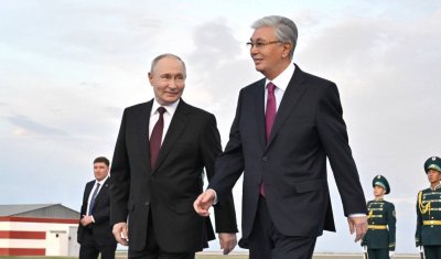 ВЛАДИМИР ПУТИН ҚАЗАҚСТАНҒА РЕСМИ САПАРМЕН КЕЛДІ