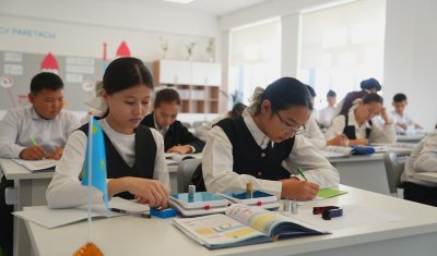 АРЫС ҚАЛАСЫНДА ЖАҢА «КЕЛЕШЕК МЕКТЕБІ» АШЫЛЫП, ҮШ МЕКТЕПТІҢ МӘСЕЛЕСІН ШЕШТІ