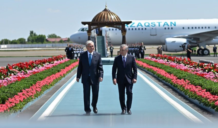 МЕМЛЕКЕТ БАСШЫСЫ ҚАСЫМ-ЖОМАРТ ТОҚАЕВ ӨЗБЕКСТАНҒА ЖҰМЫС САПАРЫМЕН БАРДЫ