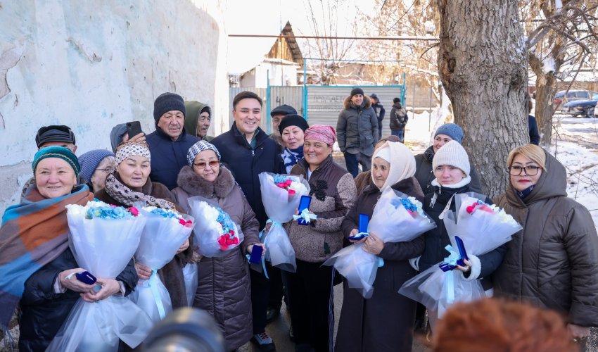 Шесть семей в Шымкенте отметили новоселье благодаря программе реновации