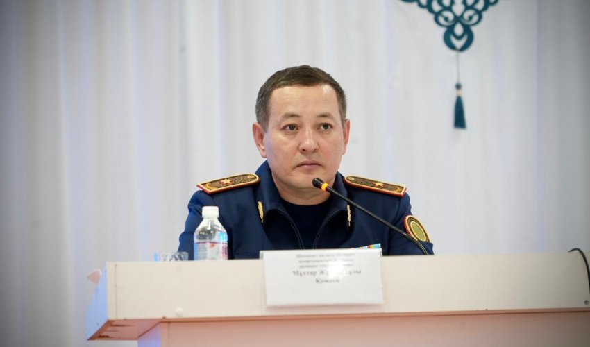 Безопасная школа: в Шымкенте 500 школьников встретились с главой полиции