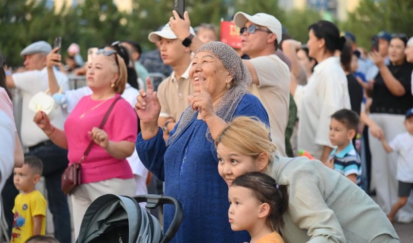 «ТОЙ ДУМАН FEST» ПОДАРИЛ ЖИТЕЛЯМ ГОРОДА ПРАЗДНИЧНОЕ НАСТРОЕНИЕ