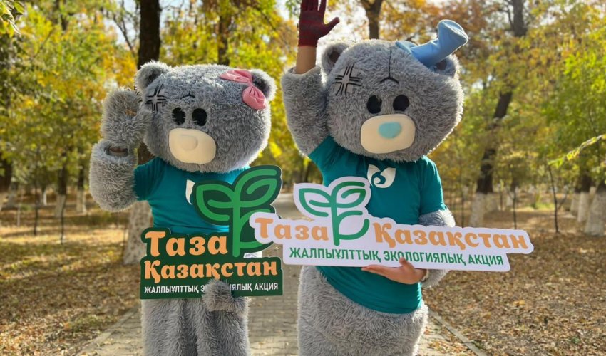 «Таза Казахстан»: жители Шымкента и молодежь приняли активное участие в масштабной экологической акции